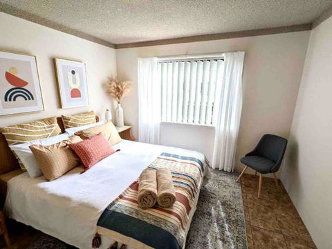 Affordable Relaxing GC Getaway - St Kilda Accommodation 1