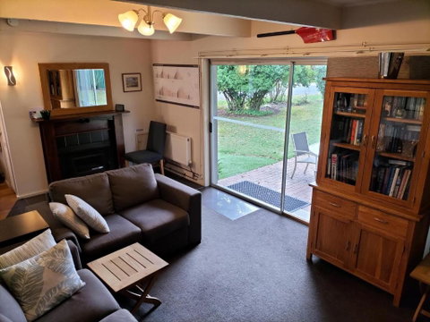 Ageri Holiday House - St Kilda Accommodation 2