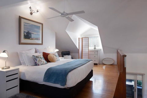 Aggies Way - St Kilda Accommodation 4