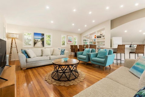 A Perfect Stay - Beach House At Tallows - St Kilda Accommodation 1