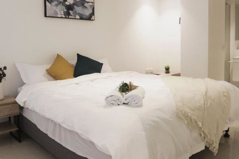 Absolute Collins Apartments - St Kilda Accommodation 1