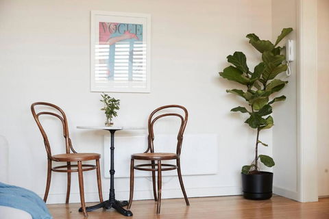 A Touch Of Tuscan Charm Off Toorak Road - St Kilda Accommodation 2