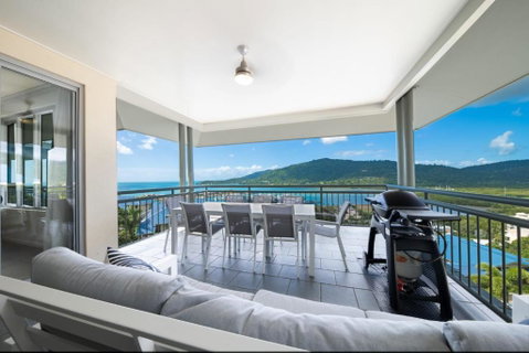 Airlie Beach Ocean Views & Resort Living @ 231 - St Kilda Accommodation 2