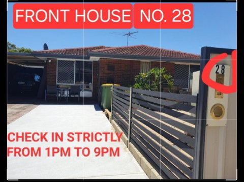 Airport Budget Room - St Kilda Accommodation 0
