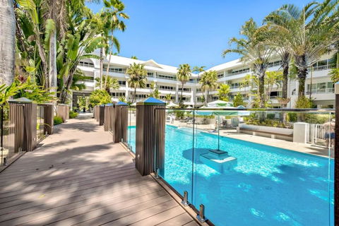 Alamanda At Palm Cove Directly On The Beach - St Kilda Accommodation 0