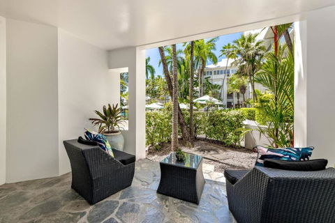 Alamanda At Palm Cove Directly On The Beach - St Kilda Accommodation 3