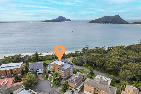 Albacore 7 Waterfront Unit - St Kilda Accommodation 2