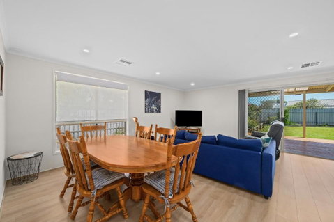 Aldinga Rose - Aldinga Beach - C21 SouthCoast Holidays - St Kilda Accommodation 4