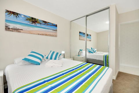 Alex Beach Apt Bilgola4 - St Kilda Accommodation 2