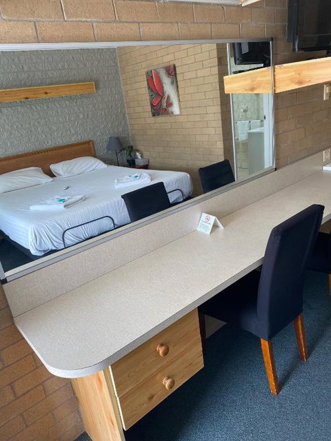 Alexander Motor Inn - St Kilda Accommodation 3