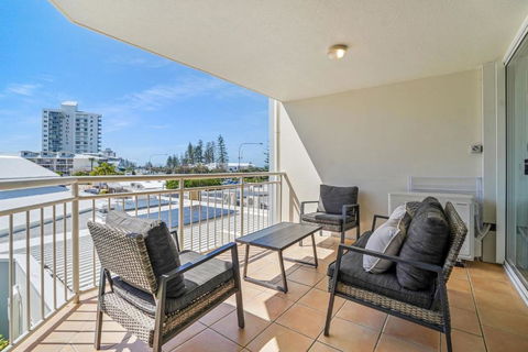 Alexandra Beach Resort Couples Escape - CoastHM - St Kilda Accommodation 2