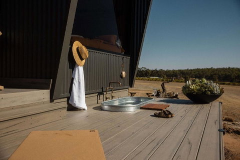 Alisa The Tiny Cabin In Busselton - St Kilda Accommodation 1