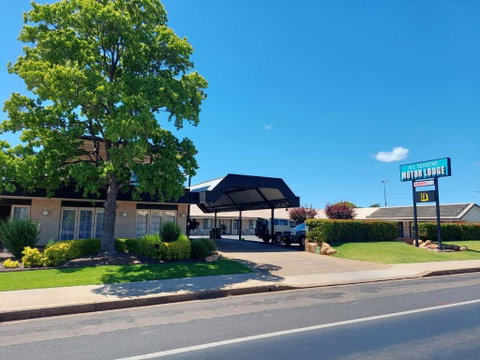 All Seasons Motor Lodge - St Kilda Accommodation 0