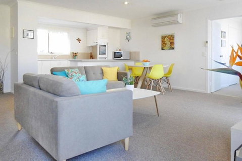 Allara 1 - St Kilda Accommodation 0