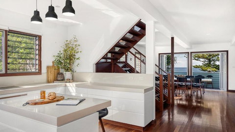 Allawah Cottage - Most Popular Beach House - St Kilda Accommodation 3