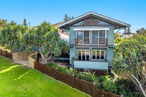 Allawah Cottage - Most Popular Beach House - St Kilda Accommodation 1