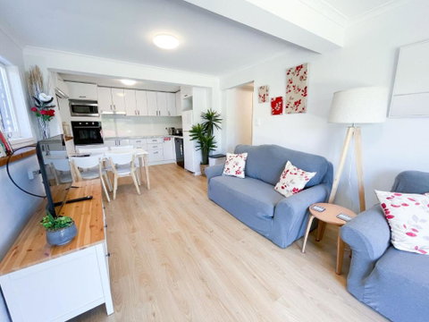 Allinga Apartment - St Kilda Accommodation 0