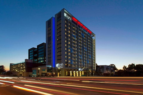 Aloft Perth - St Kilda Accommodation 0