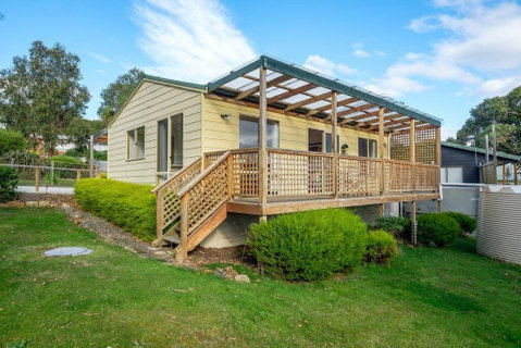 Alonnah Bruny Island Views - St Kilda Accommodation 4