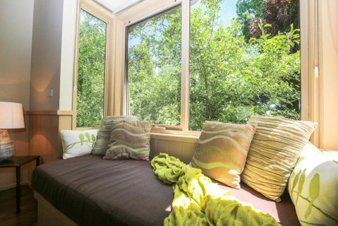 Alpine Arnica Cottage 2 - St Kilda Accommodation 4