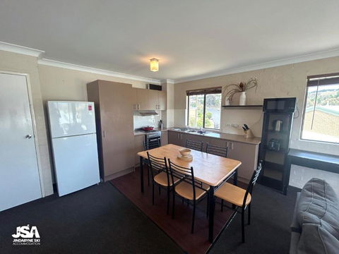 Alpine Mountain View 44 - St Kilda Accommodation 2