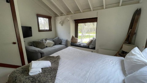 Alpine Retreat - St Kilda Accommodation 4