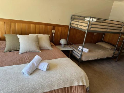 Altitude Apartments - St Kilda Accommodation 3