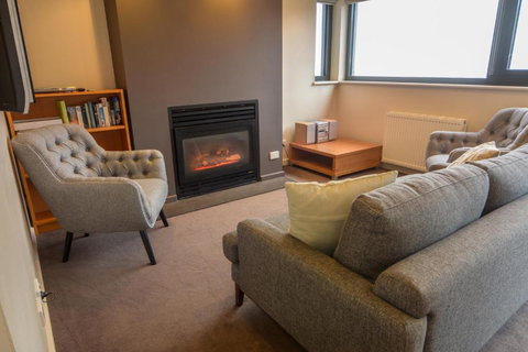 Alto Villa 301 - St Kilda Accommodation 1