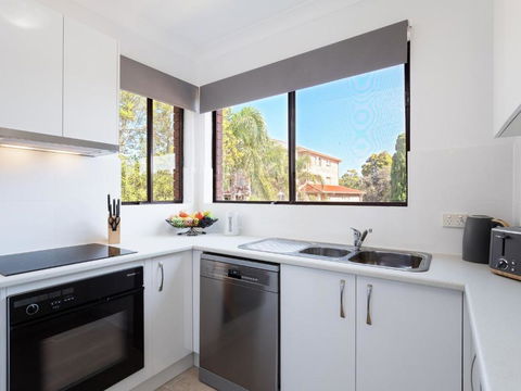Amanda Court 11 1 Weatherly Close, Nelson Bay With WiFi - St Kilda Accommodation 3
