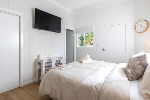 Amare In Agnes Water - St Kilda Accommodation 4