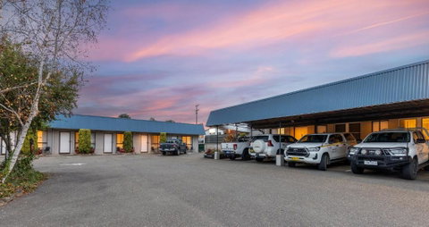 Amaroo Motel Tumuts Best Accommodation - St Kilda Accommodation 2
