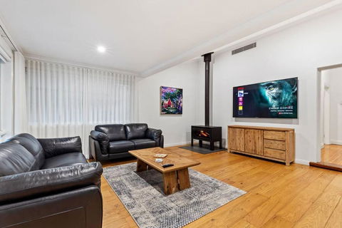 Ambience On Crampton - St Kilda Accommodation 0