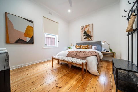 Ambrosia - Designer 3BR WiFi - St Kilda Accommodation 2