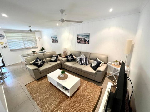 Amelia Shores - St Kilda Accommodation 2