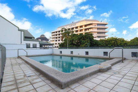 An Abode On Abbott - In The Heart Of The City - St Kilda Accommodation 3