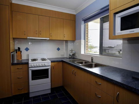 Anchorage 7 - St Kilda Accommodation 2