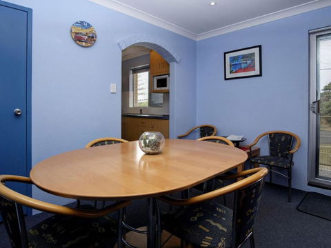 Anchorage 7 - St Kilda Accommodation 3