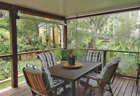 ANCHORAGE - St Kilda Accommodation 0
