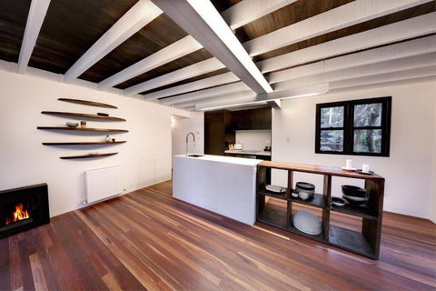 Ancient Future Style At Warby Sabi - St Kilda Accommodation 3