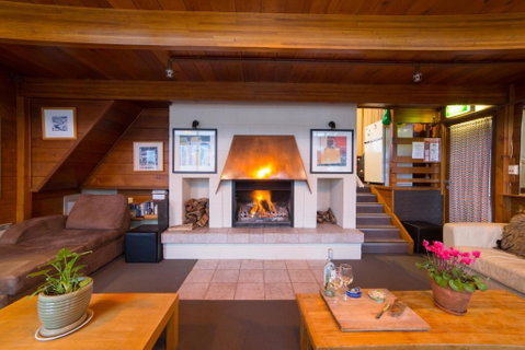 Aneeki Ski Lodge - St Kilda Accommodation 0