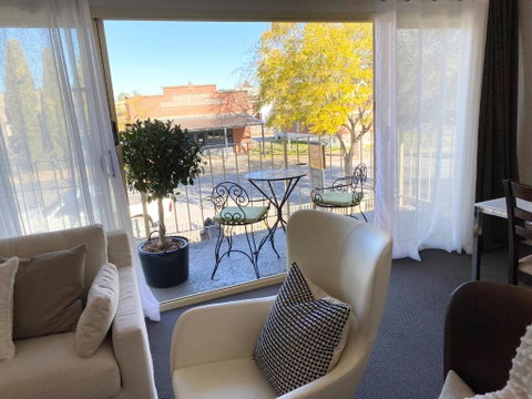 Angaston Mews Apartments - St Kilda Accommodation 3