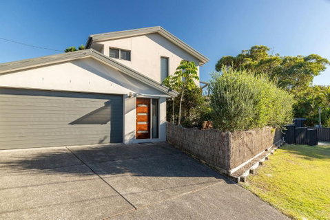 Anglers Cove - St Kilda Accommodation 0