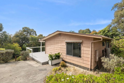 Annelise - St Kilda Accommodation 0