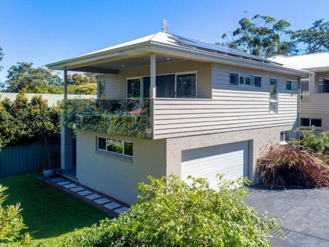 All Decked Out By Experience Jervis Bay - St Kilda Accommodation 0