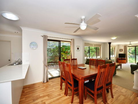 All Decked Out - St Kilda Accommodation 2