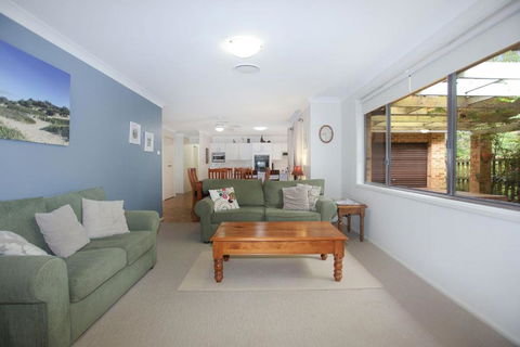 All Decked Out - St Kilda Accommodation 4