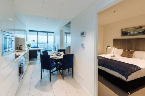 AirTrip Apartment On Margaret Street In CBD - St Kilda Accommodation 2