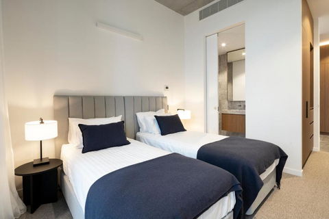 Alfred & Turner Apartments, Luxury 2 Bedroom Condos In The Heart Of The Valley - St Kilda Accommodation 2