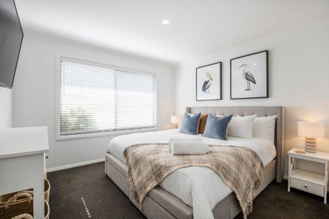 Alkira - Pet Friendly - 4 Mins Walk To Beach - St Kilda Accommodation 3