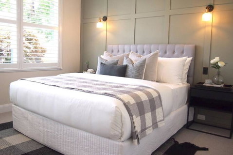 Antler & Oak Cottage: Provincial Luxe In Moss Vale - St Kilda Accommodation 1